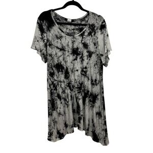 Only Nine Woman Tie Dye Tunic Top Black White Sharkbite Hem Plus Size 2X